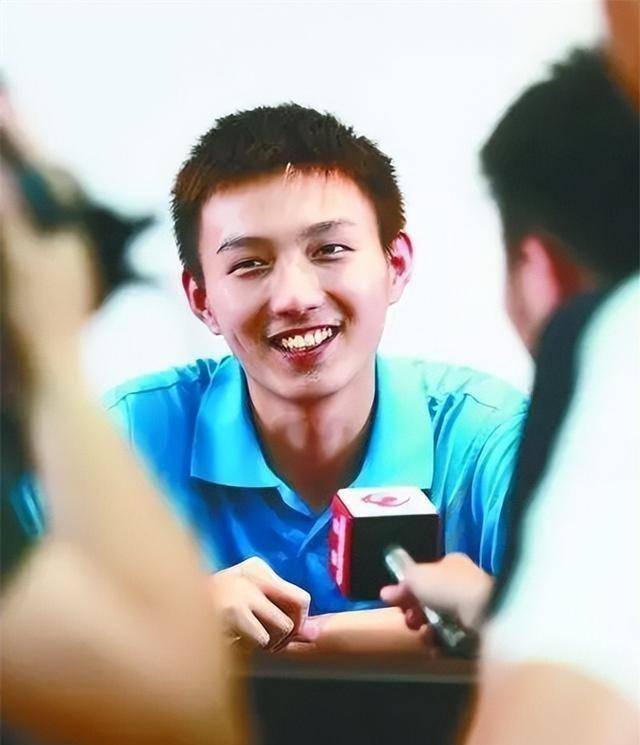 12年,湖北贺维艺拒绝保送清华,扬言要享受高考过程,最后考多少