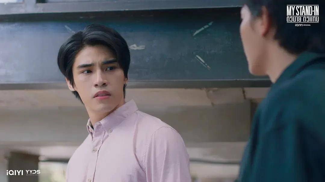 泰剧《职业替身》:看了第一集,周翔很行!