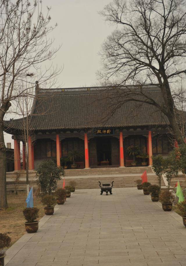 扬州大明寺有三宝,两块石头一座塔,皆是来历不凡