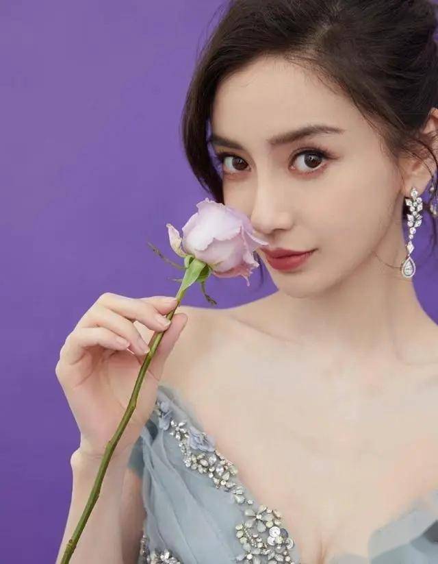 妩媚动人杨颖写真:日系尤物,杨颖的美貌与魅力,每一个瞬间都美得让人