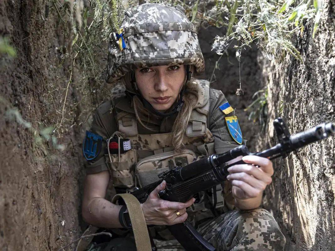 战斗力太差 乌克兰新兵遭嫌弃 普京发出警告 玩火 美国又在