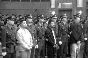 冒充警察残害19人,覆灭后意外牵出杀妻案_杜培武_王晓湘_妻子