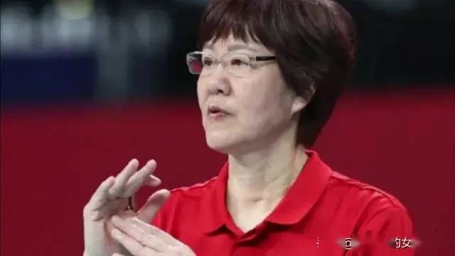 奥委会发文想念郎平:神一样的临场指挥!网友:顶级教练却被攻击