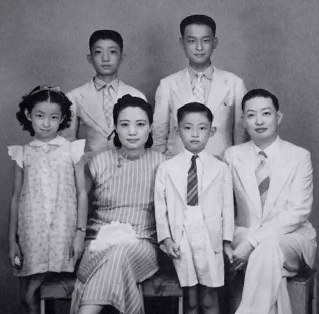 丈夫以妻之礼娶她,生子后地位超原配,但她却甘愿把孩子让给正房