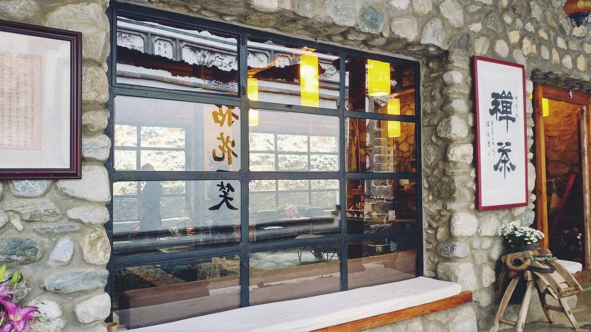 云南有一座唯美的尼姑庵,这里只种花不烧香