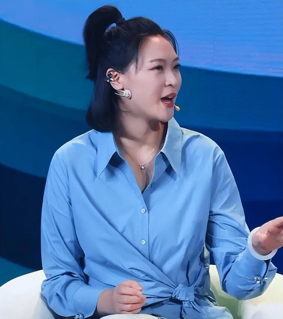 中国女排香港站大名单出炉,蔡斌或进行全面洗牌_比赛_朱婷_颜妮