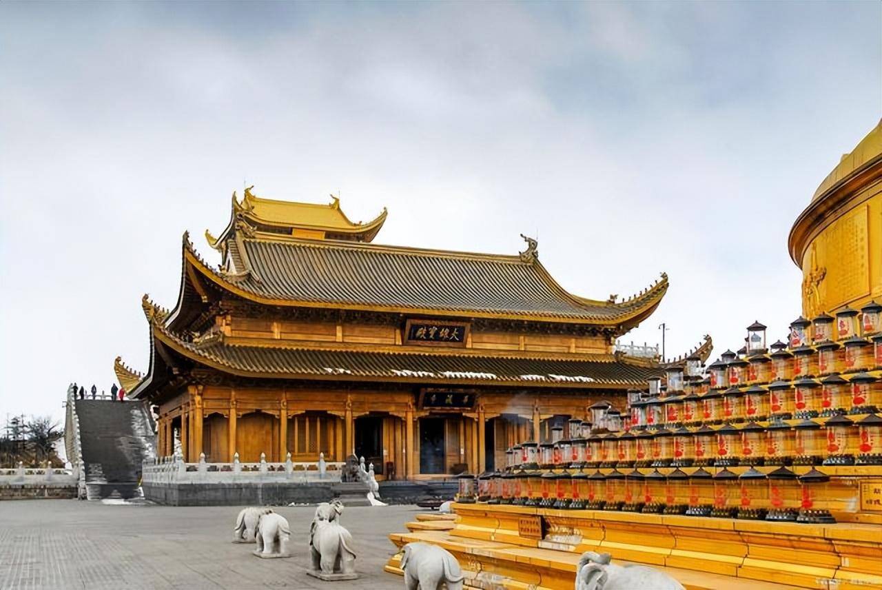去寺庙旅游参观的攻略值得收藏