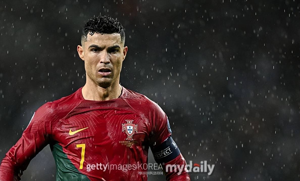 欧洲杯之神是c罗!2024年欧洲杯上打破 16 项纪录!_历史_进球_球员