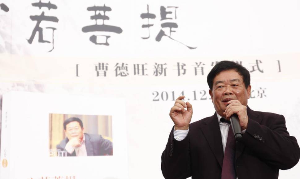 毫无背景的曹德旺为何如此成功?硬核的他曾和美国"掰过手腕"