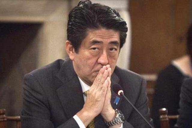 安倍晋三身后的2个女人:娇妻昭惠任性妄为,彪悍老妈强势辅政_日本