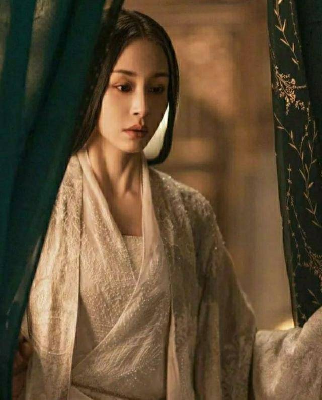 "你为何生在帝王家?"朱由检说完,含泪砍断15岁长平公主的左臂