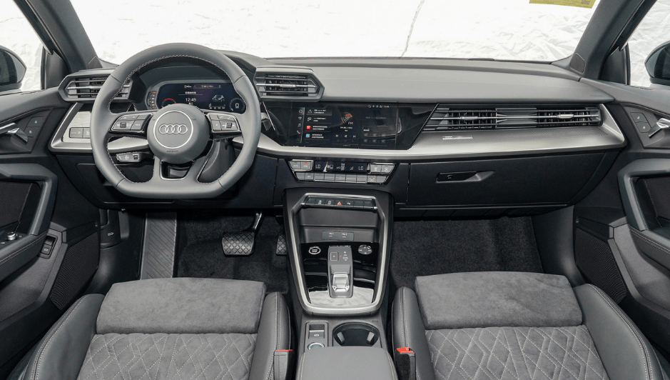 "半价奥迪a3",20.31万降至11万多,内饰获得过沃德十佳