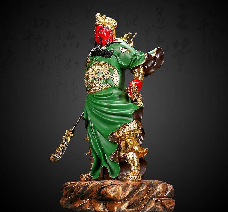 岳飞被清朝赶下位,关羽为何被踢出武庙?最早武圣另有其人