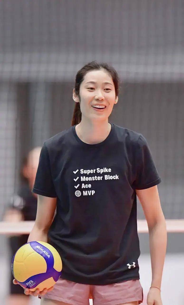 闹大了!中国女排主教练蔡斌被举报,国家体育总局回应