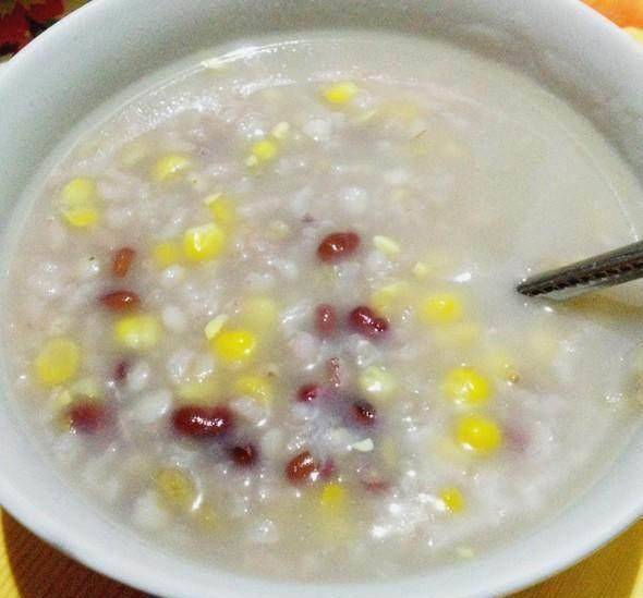 朱元璋吃珍珠翡翠白玉汤的故事是传说,正史是发生在这个皇帝身上