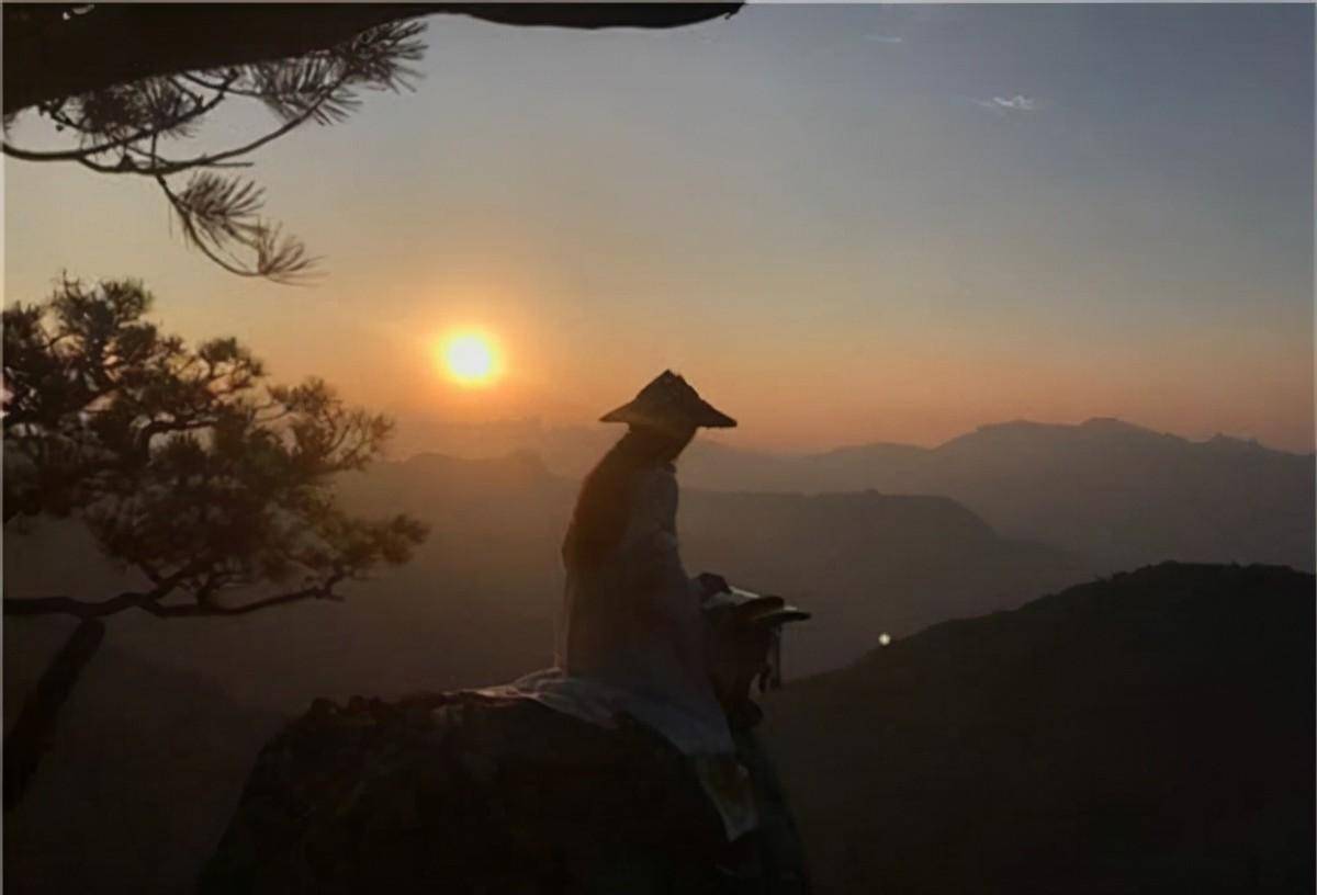 吴一琴子:自号"琴剑逍人",与女弟子结婚隐居深山