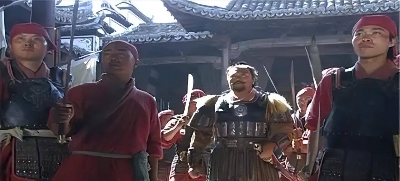 血澎湃的来投义军,岂料,郭子兴帐下的护卫兵士以为朱元璋是元军的细作