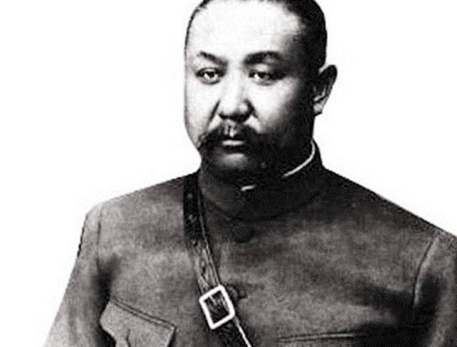 陈炯明在香港病逝,其8位子女后来如何?其中长子与他同一天下葬