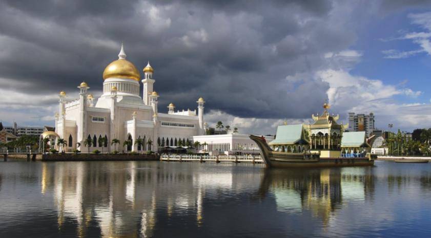 文莱,一个富得流油的"袖珍"小国