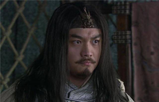 刘备称帝后造了8把剑,五虎将有2人没被赐剑,真实原因让人泪目!