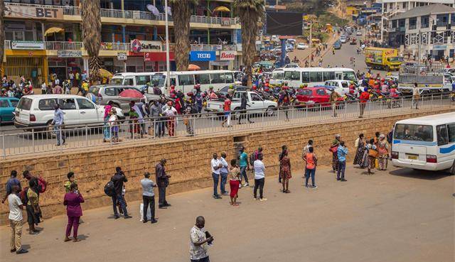 人间炼狱到非洲之星,卢旺达学习中国模式快速崛起,gdp翻了13倍