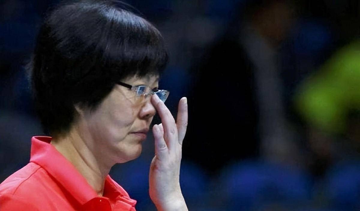 郎平和前夫为何离婚?面对媒体,她的回答让很多人感动