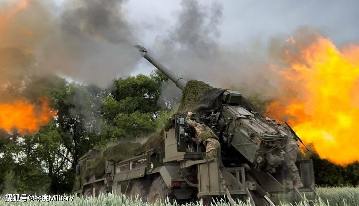 一发入魂:俄军首次实战部署新型2s43自行榴弹炮 摧毁乌克兰桥梁