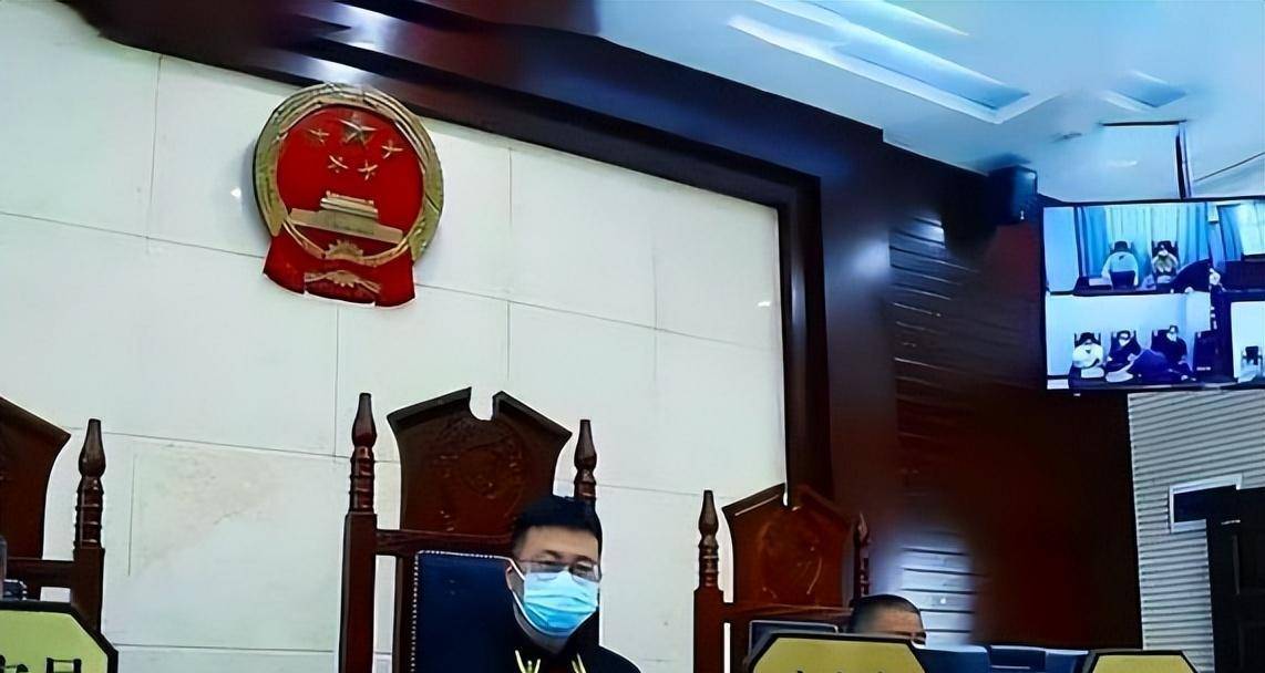 19年重庆一升学宴变悲剧,死者儿子将7人告上法庭,7人:与我无关