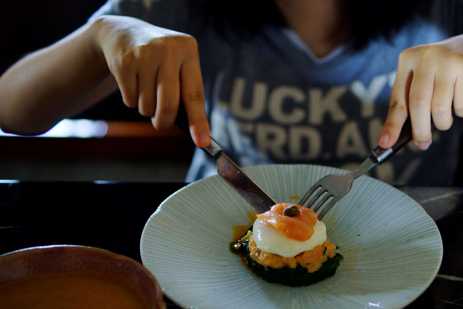 春天,给家人准备这早餐,味道鲜美,好看又好吃,全家都爱吃_水波_鲑鱼
