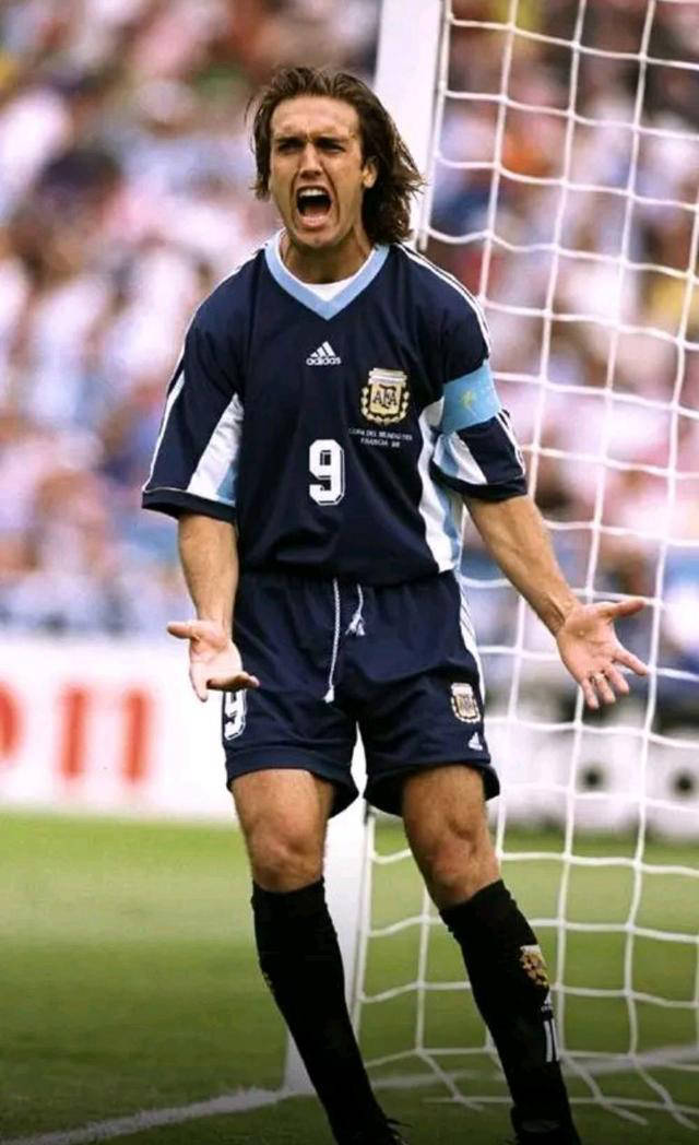 阿根廷国家队实力有限,主帅或难有所作为_梅西_阿尔瓦