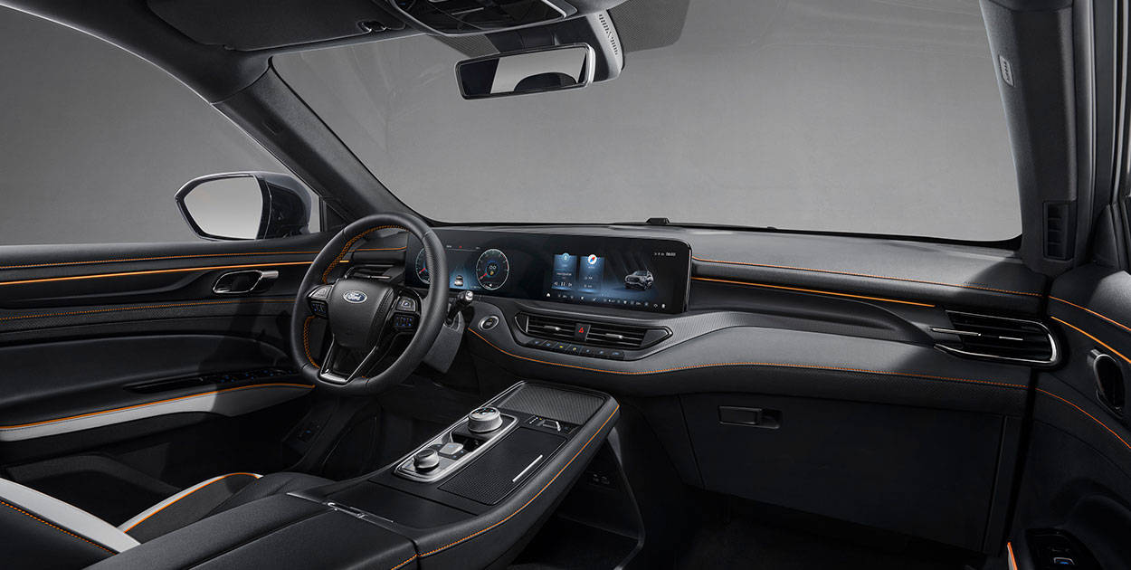 享受科技与空间的双重魅力 福特领裕满足现代家庭的期望