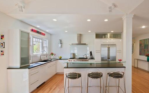 厨房装成开放式,参考以下装修案例