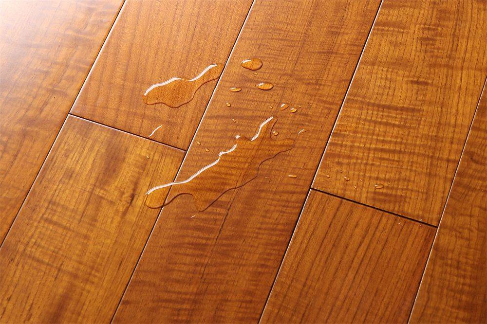 缅甸柚木水波纹地板:百里挑一的珍品