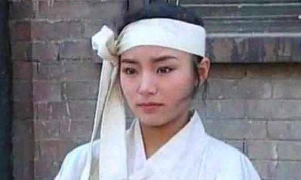 古代"卖身葬父"这事真有发生吗?你要先看里面有多大的"好处"