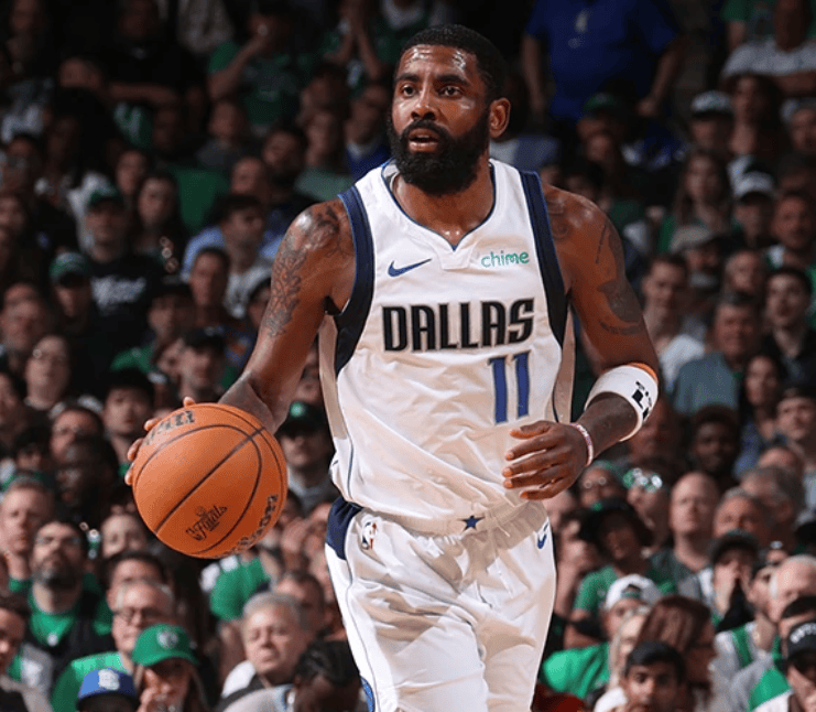 fmvp榜单前五绿凯占4席,塔图姆排第4!欧文没借口,2点也成关键