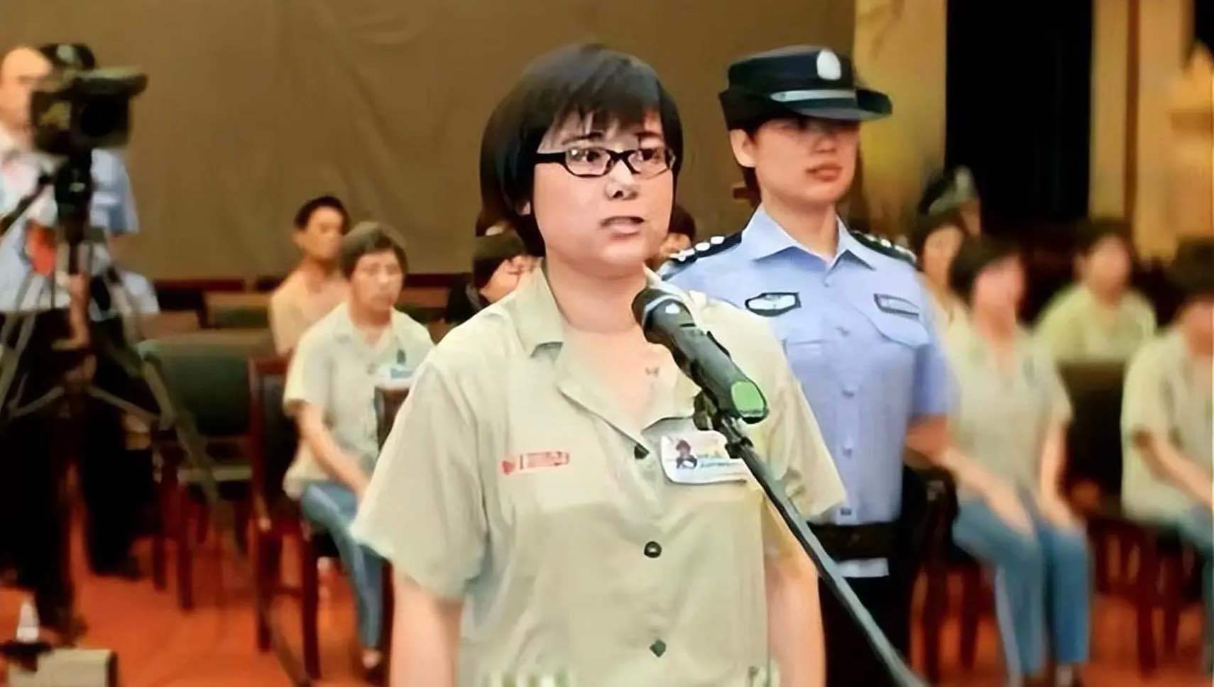 有律师分析认为,这也意味着,在即将开庭审理的吴英与周某某离婚案中