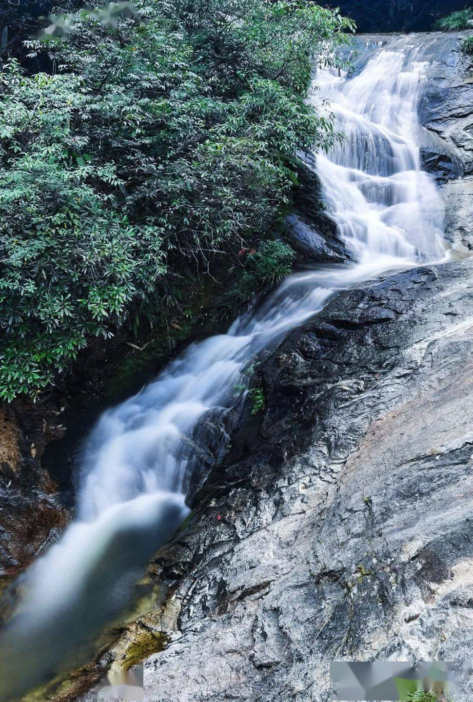 走进怀玉山