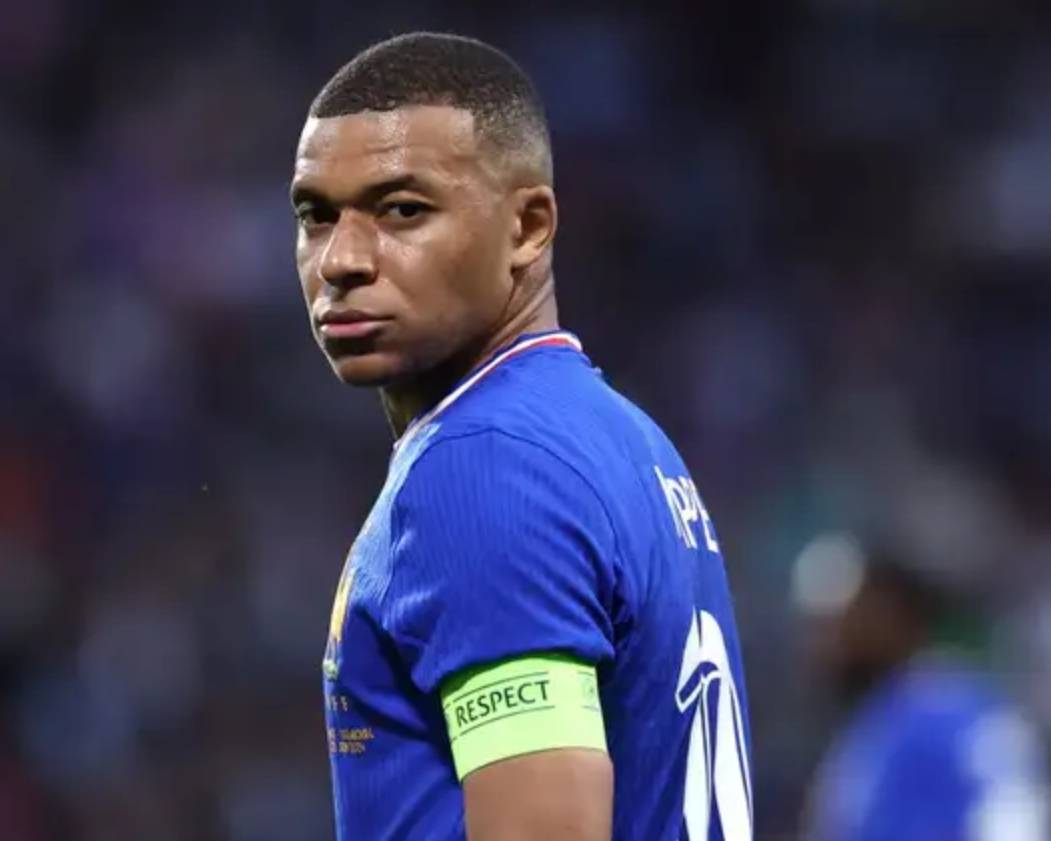 姆巴佩立志2024欧洲杯与法国队共创历史,期待决赛对决德国!