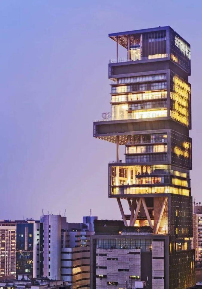 印度真实贫民窟:1400人共用1个厕所,15家一个水龙头