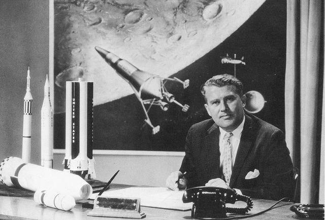 冯·布劳恩在那之后一直为美国航天事业不断奉献自己的精力,成为美国