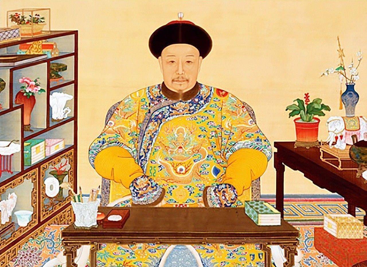 孝圣皇后姓钮钴禄氏,但并非出自额亦都家族,因此算不上出身名门