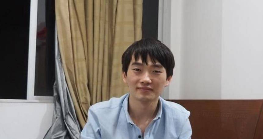 2008年,安徽徐孟南高考故意考"0"分,后进厂打工离婚后再高考