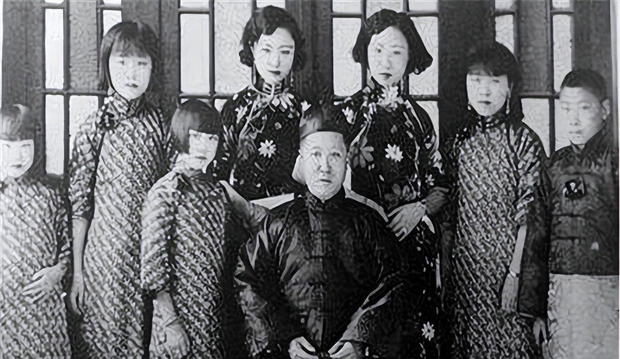 川岛芳子的六个子女图片