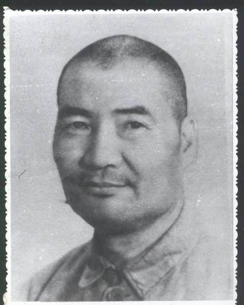 他,中国搏击之父,兄弟三人享誉武林,却唯一却惧怕万能手孙禄堂