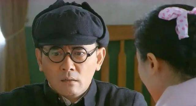 李玉琴苦等溥仪12年后提出离婚,为挽回婚姻,溥仪首次与她同房