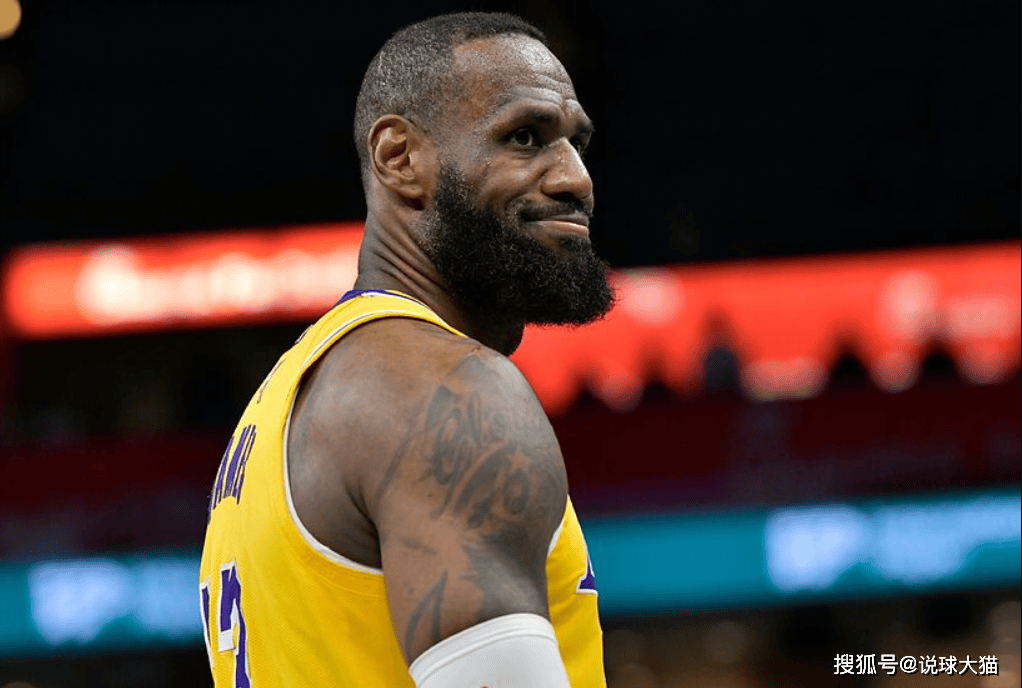 横扫对手次数对比:库里6次,科比7次,乔丹9次,詹姆斯多少次?