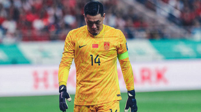 中国队_比赛_足球