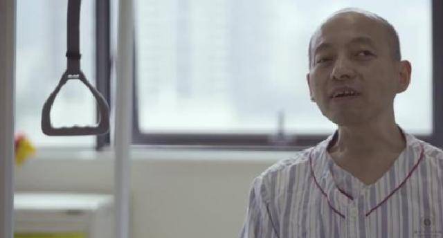 身体"折叠"28年,历经四次艰难手术,"折叠人"李华终重获新生