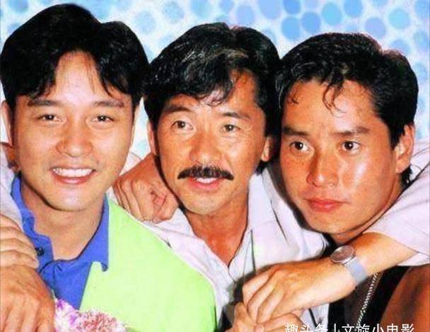 如果成龙,周杰伦,刘德华三人同台,谁最适合站中间?