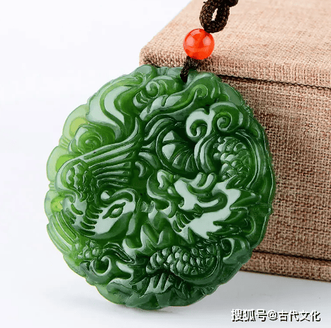 龙凤呈祥玉佩的寓意——传承千年的文化瑰宝_手机搜狐网